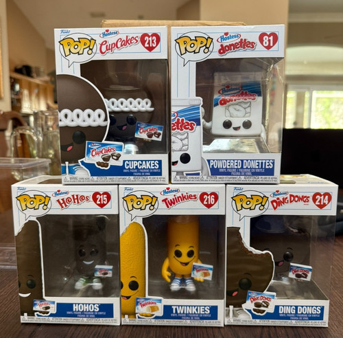 Funko pop icons - ad, hostess