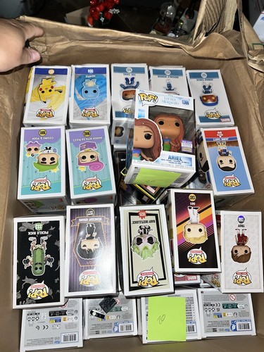Funko pop random pick - pop!,